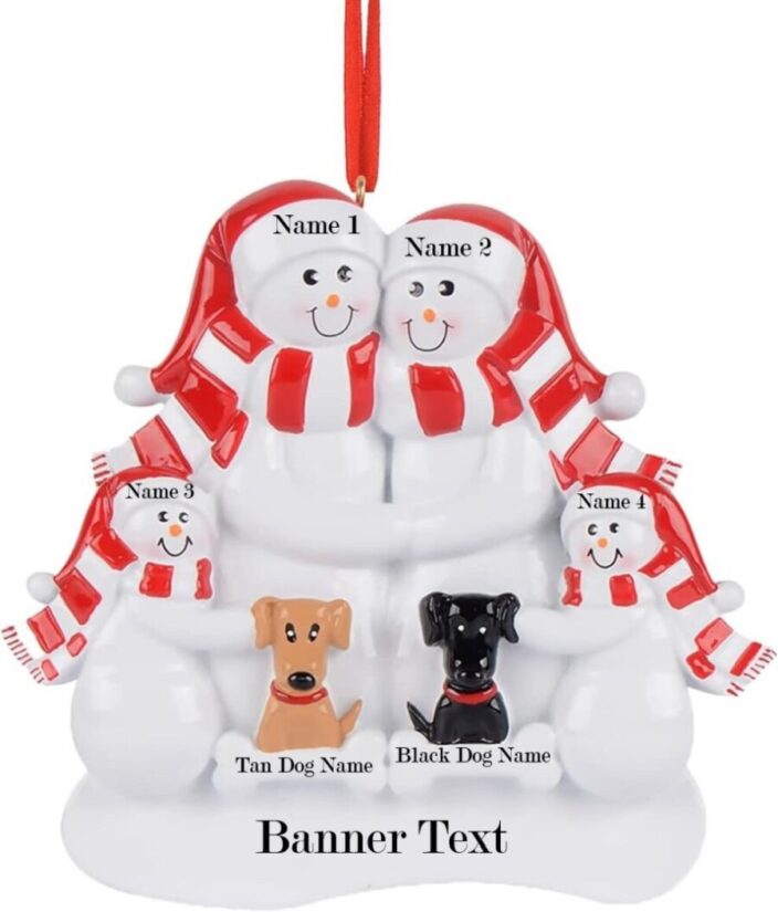 1956-4BT Snowfamily 4 with 2 dogs (Tan and Black)